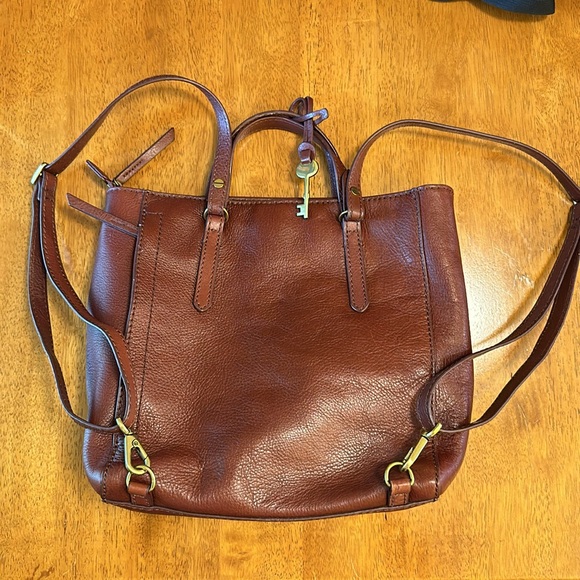 Fossil backpack/shoulder bag convertible - Picture 2 of 6